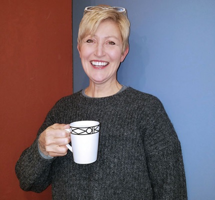 Do Women Make Better Service Managers?