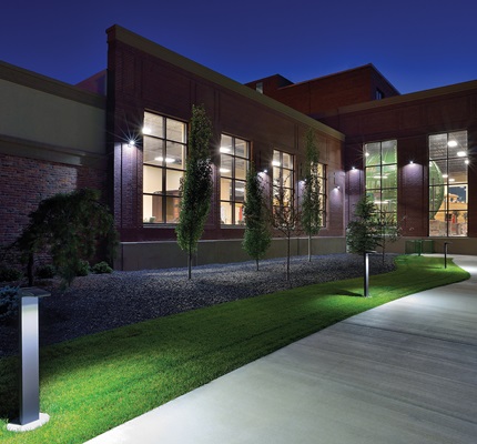 Glowing Outside: Outdoor and Landscape Lighting