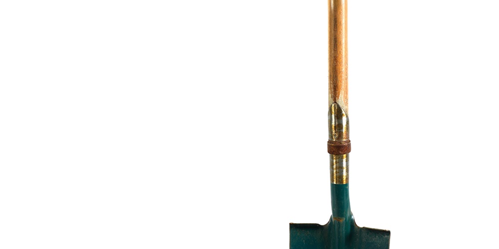 digging_shovel_dirt_think138106758.jpg