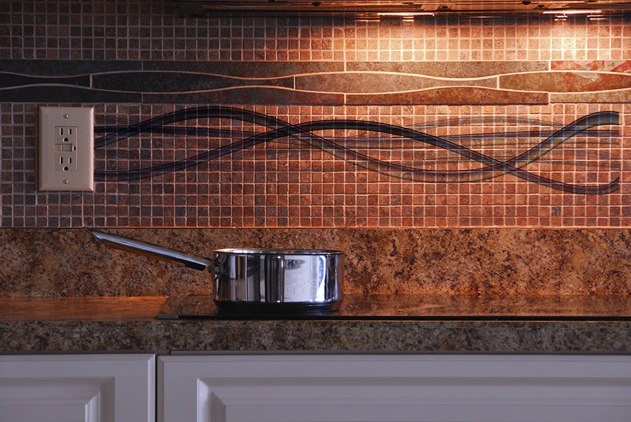 kitchen_outlet_stove_think121725228.jpg