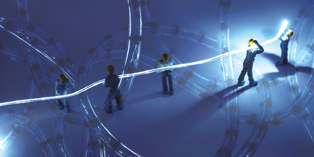 cable_guys_led_iStock_000078558223_XXXLarge.jpg