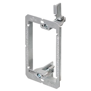 Arlington Industries’ Single-Gang Mounting Bracket