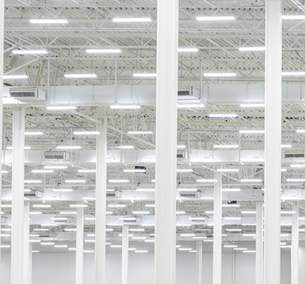 Illuminating the Intelligent Warehouse: Enhancing efficiency with automation and low-voltage lighting