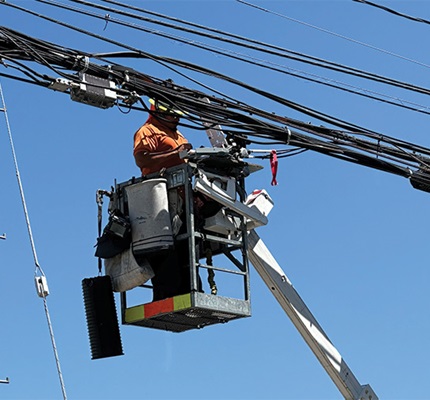 Indispensable Tools: What every fiber tech needs, from hand tools to bucket trucks