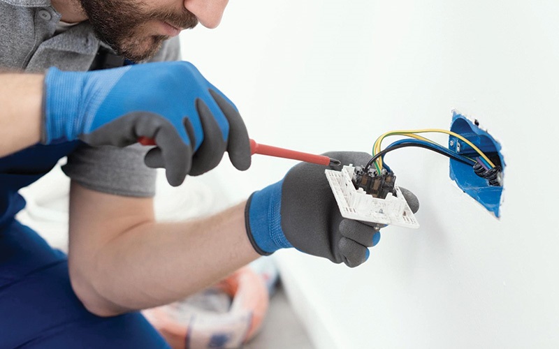 Don’t Let the Gotchas Getcha: Where receptacle outlets are required in dwellings
