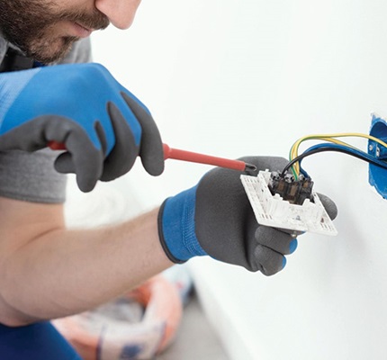 Don’t Let the Gotchas Getcha: Where receptacle outlets are required in dwellings